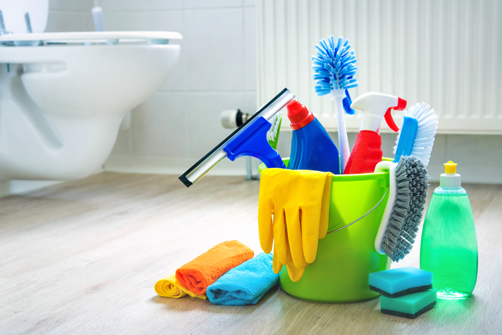 How to Keep Your Bathroom Spotless